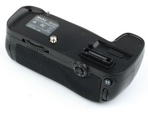 Батарейный блок Meike Canon 6D (BG-E13) DV00BG0036