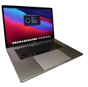 Ноутбук Apple MacBook Pro 15" 2018 A1990 32/256/i7(2.2) 555X 4GB 2440 (MR932) Уцінка