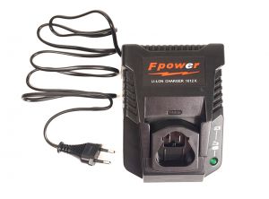 Зарядное устройство PowerPlant для шуруповертов и электроинструментов BOSCH GD-BOS-12V TB920556