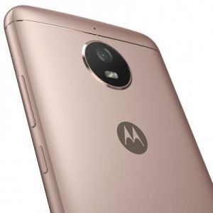 Мобильный телефон Motorola Moto E (XT1762) Metallic Full Gold (PA750090UA)