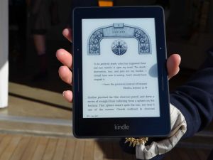 Электронная книга с подсветкой Amazon Kindle Voyage