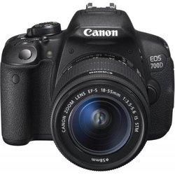 Цифровой фотоаппарат Canon EOS 700D + объектив 18-55 DC III (8596B116)