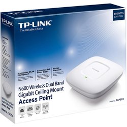 Точка доступа Wi-Fi TP-Link EAP220