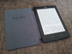 Электронная книга Amazon Kindle 5 Black Wi-Fi, Special Offers