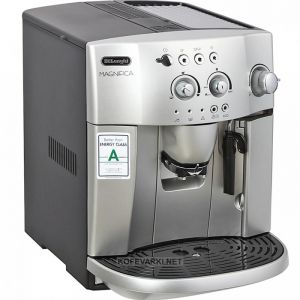 Кофеварка DeLonghi ESAM4200.S