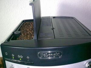 Кофеварка DeLonghi ESAM 3000.B (ESAM3000.B)