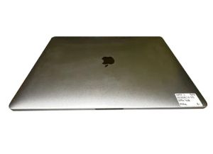 Ноутбук Apple MacBook Pro 15" 2018 A1990 32/256/i7(2.2) 555X 4GB 5047-7 (MR932) Уцінка