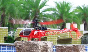 Вертолёт 4-к большой р/у 2.4GHz WL Toys V915 Lama (красный)