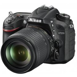 Цифровой фотоаппарат Nikon D7200 + 18-105mm (VBA450K001)