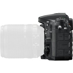 Цифровой фотоаппарат Nikon D7200 body (VBA450AE)